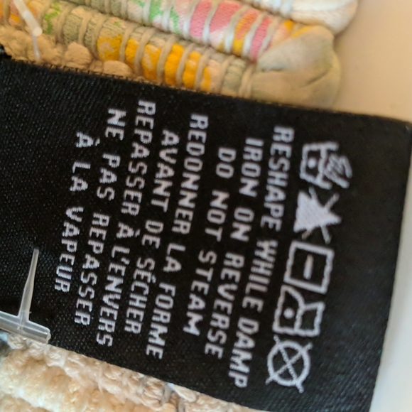 Blouse - Picture 5 of 6